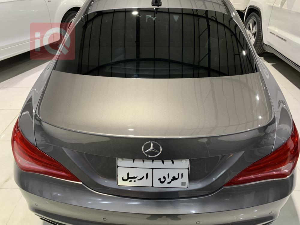 مێرسێدس بێنز CLA